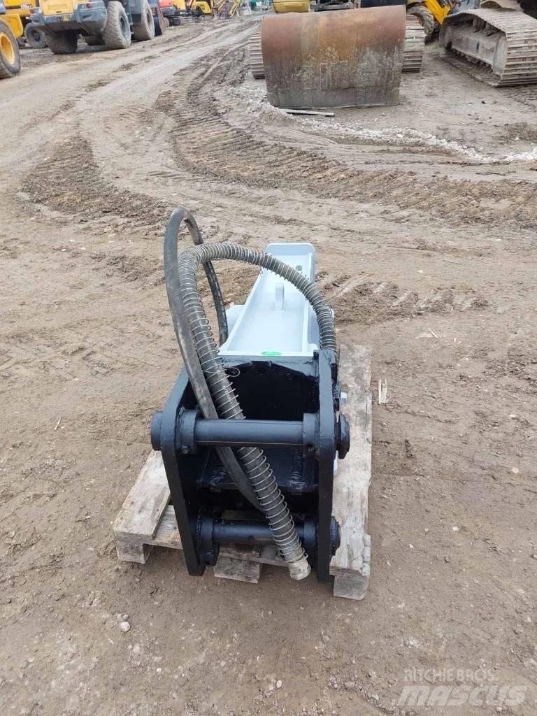 Furukawa FX 225 Чукове/Раздробители
