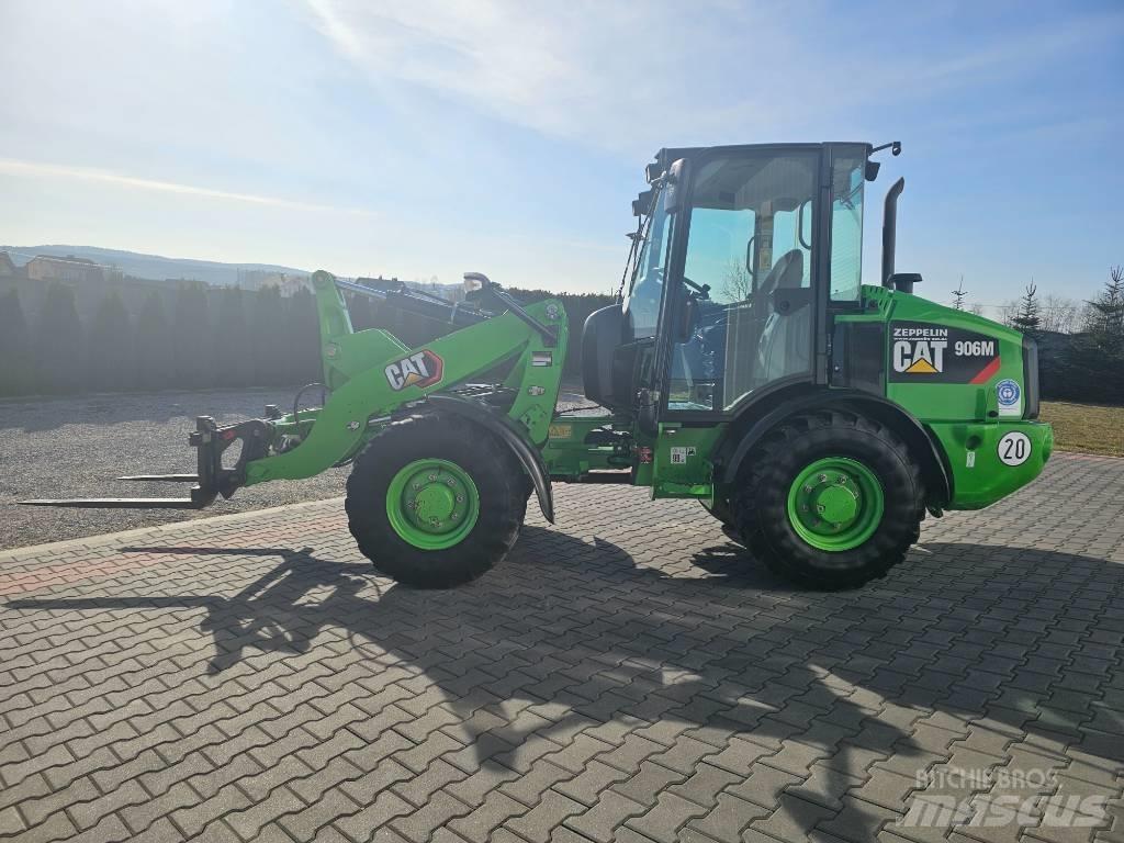 CAT 906 M Колесни товарачи