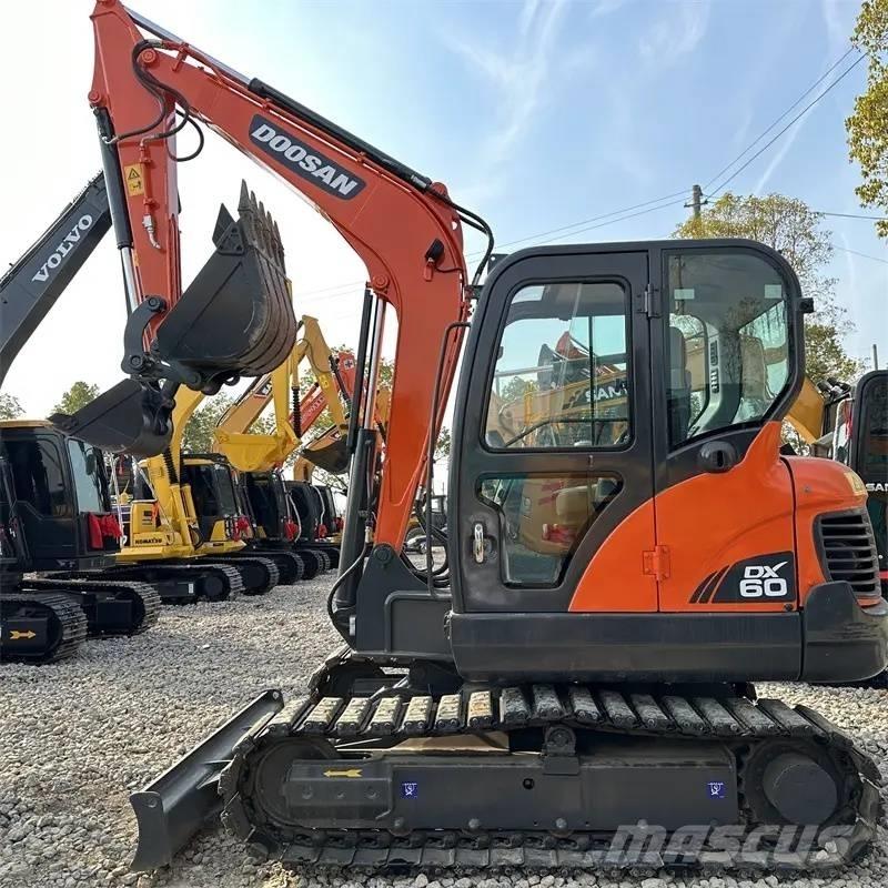 Doosan DX 60 Верижен екскаватор
