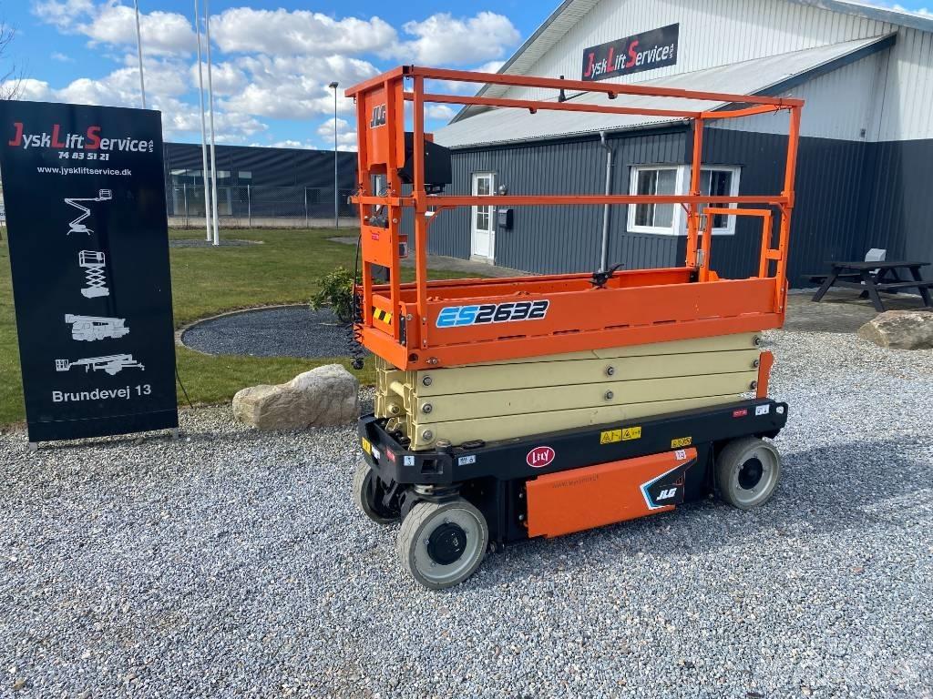 JLG ES 2632 Ножични работни платформи