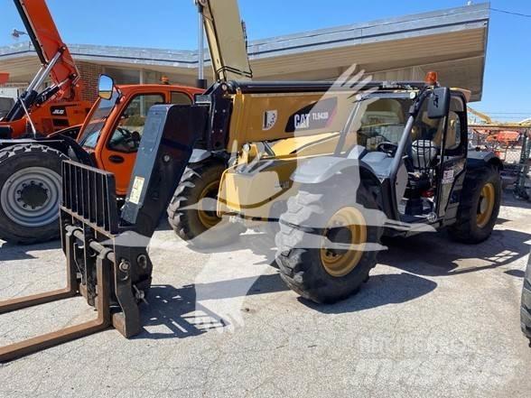 CAT TL943D Телескопични товарачи