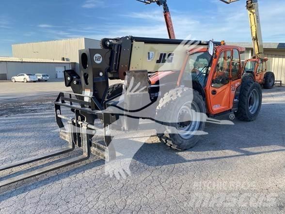JLG 1255 Телескопични товарачи