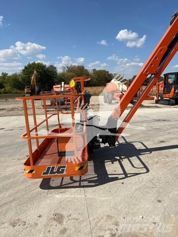 JLG 1350SJP Телескопични повдигачи
