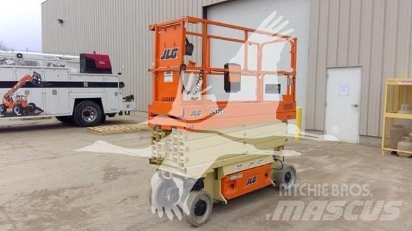 JLG 2632ES Ножични работни платформи