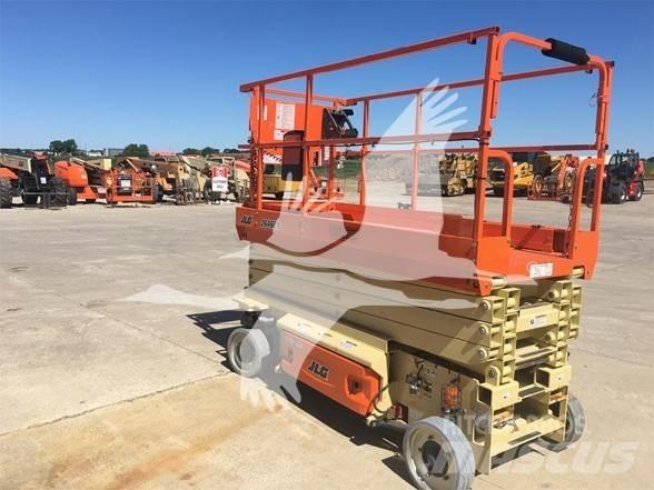 JLG 2646ES Ножични работни платформи