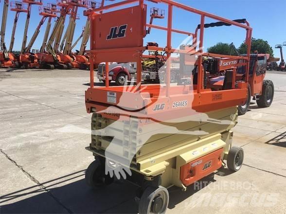JLG 2646ES Ножични работни платформи