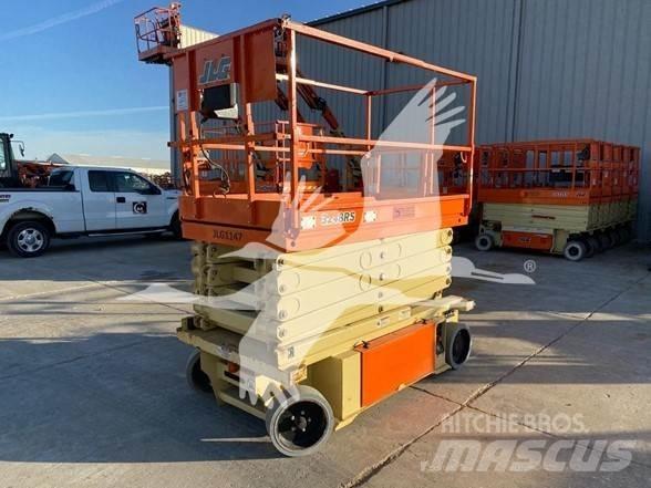 JLG 3248RS Ножични работни платформи