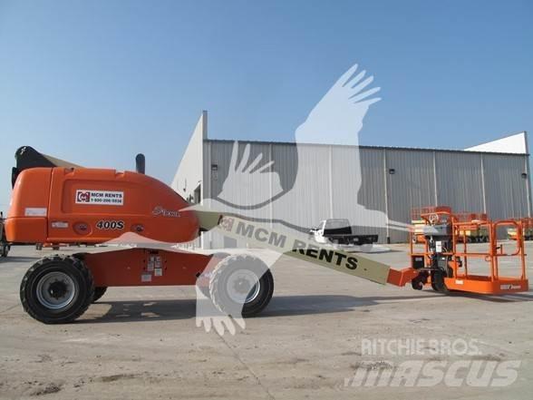 JLG 400S Телескопични повдигачи
