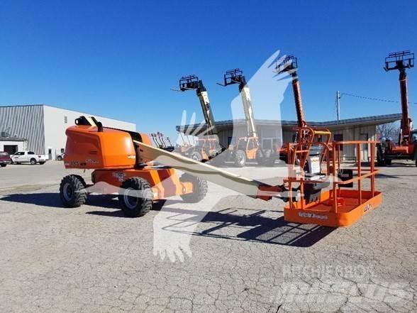JLG 400S Телескопични повдигачи

