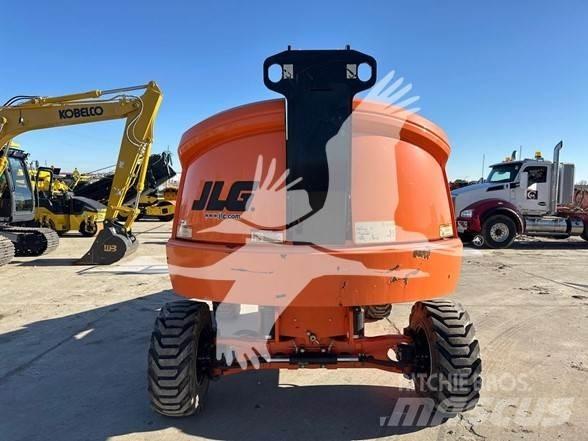 JLG 400S Телескопични повдигачи
