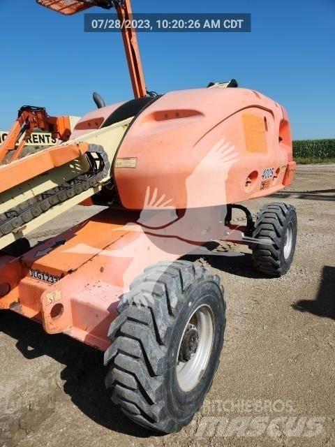 JLG 400S Телескопични повдигачи
