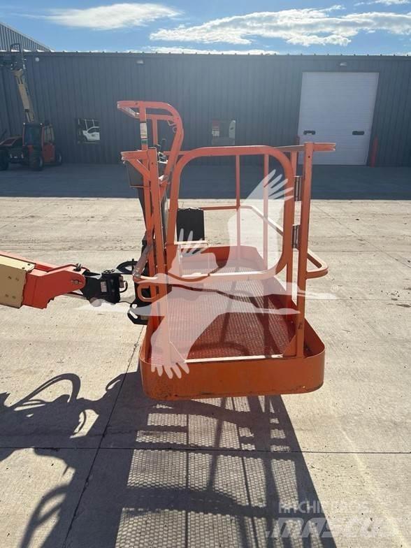 JLG 400S Телескопични повдигачи
