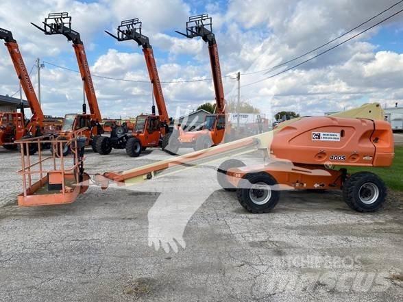 JLG 400S Телескопични повдигачи
