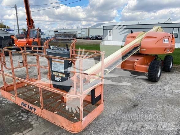JLG 400S Телескопични повдигачи
