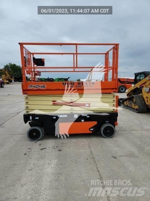 JLG 4045R Ножични работни платформи