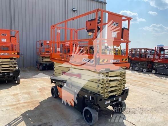 JLG 4045R Ножични работни платформи