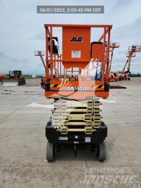 JLG 4045R Ножични работни платформи