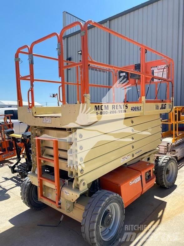 JLG 4069LE Ножични работни платформи