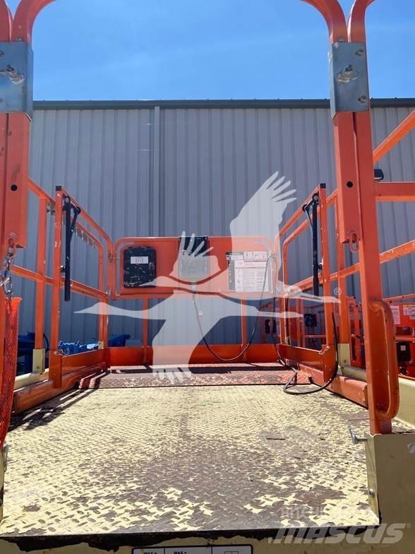 JLG 4069LE Ножични работни платформи
