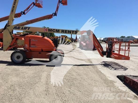 JLG 600AJ Съчленени стрелови подемници