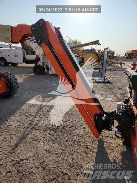 JLG 600AJ Съчленени стрелови подемници