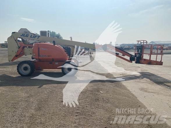 JLG 600AJ Съчленени стрелови подемници