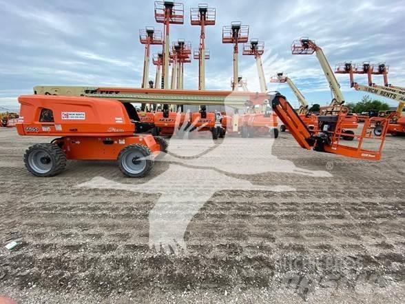 JLG 660SJ Телескопични повдигачи
