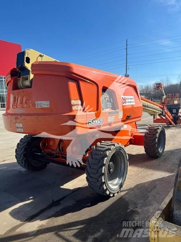 JLG 660SJ Телескопични повдигачи
