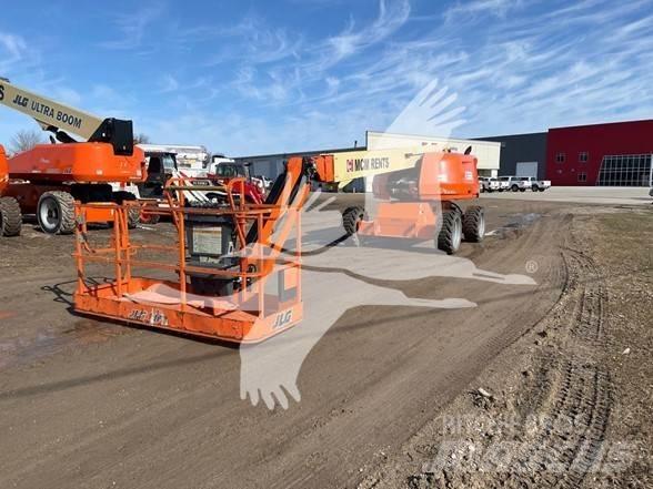 JLG 660SJ Телескопични повдигачи
