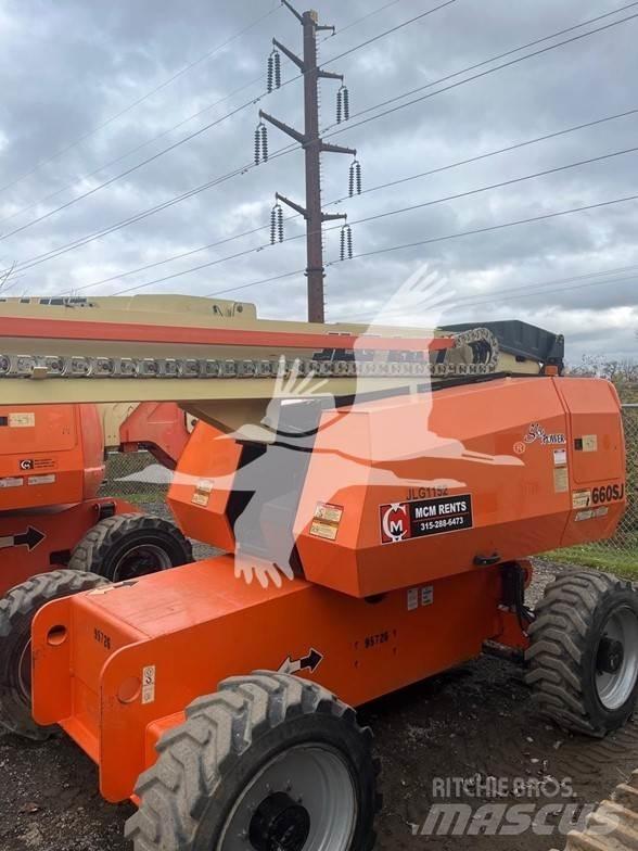 JLG 660SJ Телескопични повдигачи

