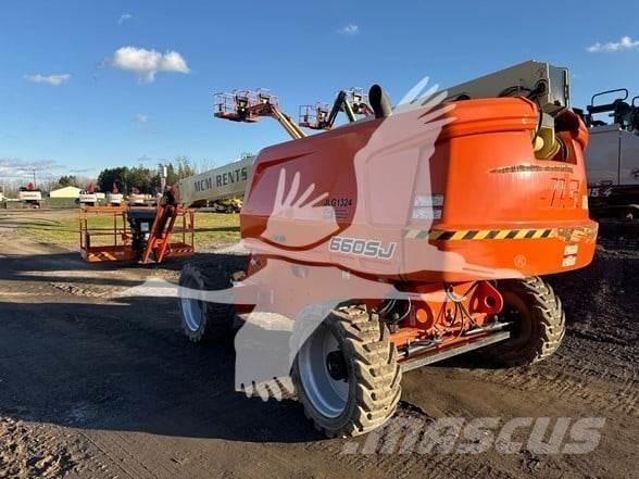 JLG 660SJ Телескопични повдигачи
