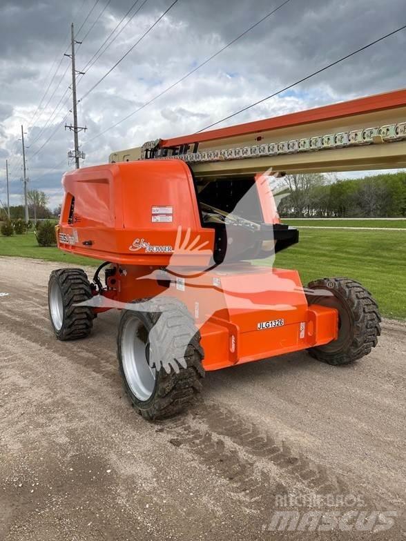 JLG 660SJ Телескопични повдигачи
