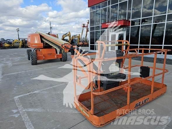 JLG 660SJ Телескопични повдигачи
