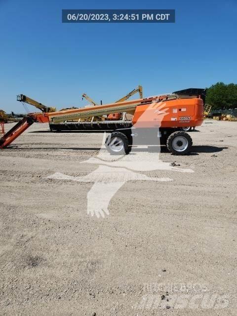 JLG 660SJ Телескопични повдигачи
