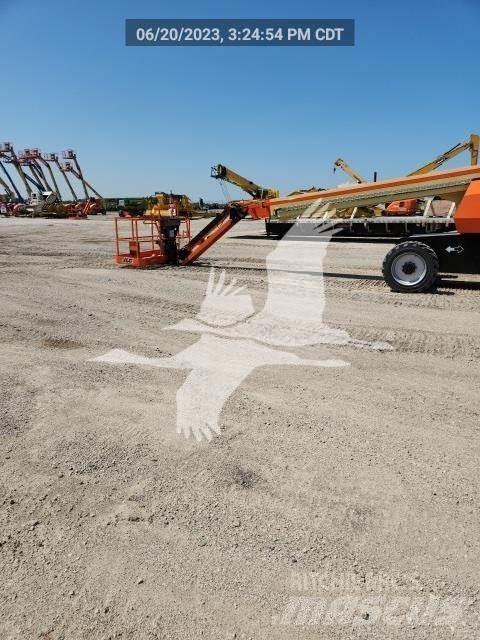 JLG 660SJ Телескопични повдигачи
