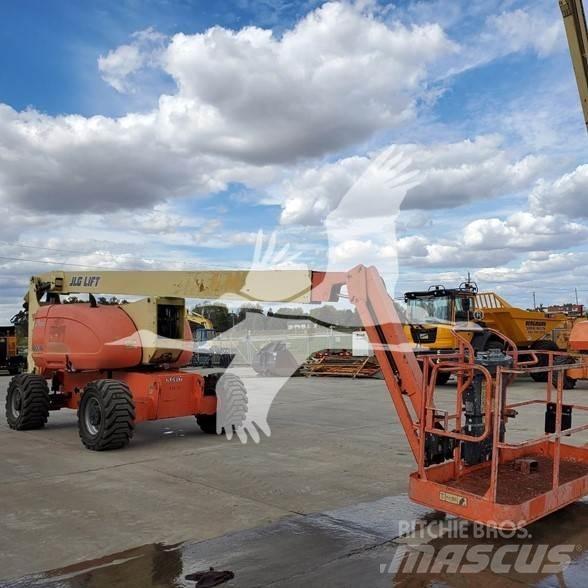 JLG 800AJ Съчленени стрелови подемници