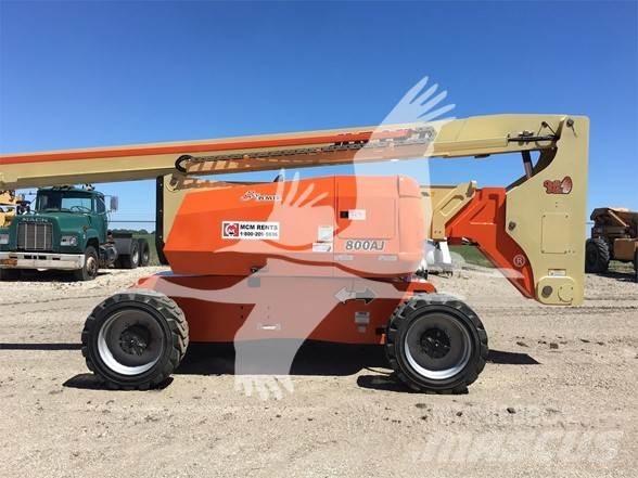 JLG 800AJ Съчленени стрелови подемници