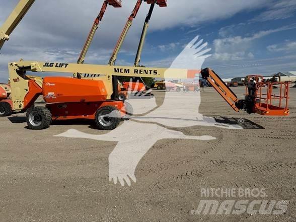 JLG 800AJ Съчленени стрелови подемници