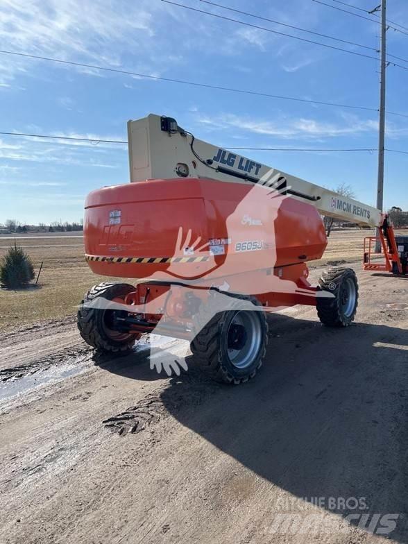 JLG 860SJ Телескопични повдигачи
