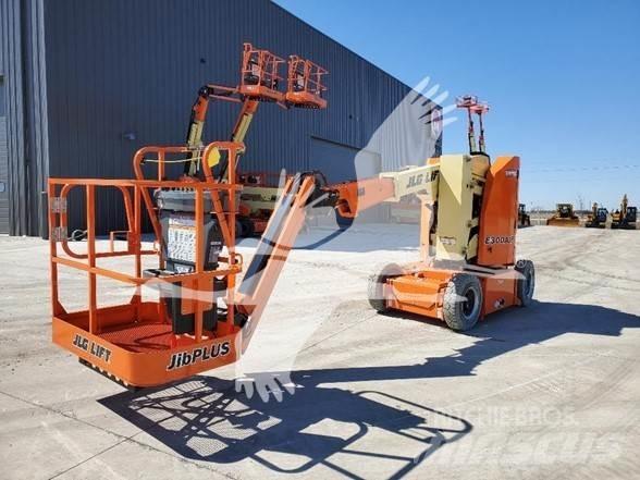 JLG E300AJP Съчленени стрелови подемници