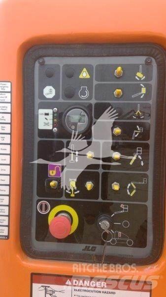 JLG E450AJ Съчленени стрелови подемници