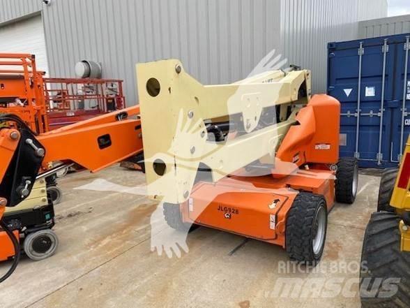 JLG E450AJ Съчленени стрелови подемници