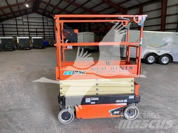 JLG ES1932 Ножични работни платформи