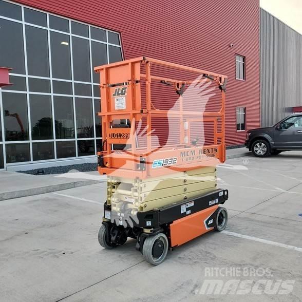 JLG ES1932 Ножични работни платформи