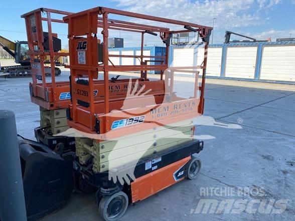 JLG ES1932 Ножични работни платформи