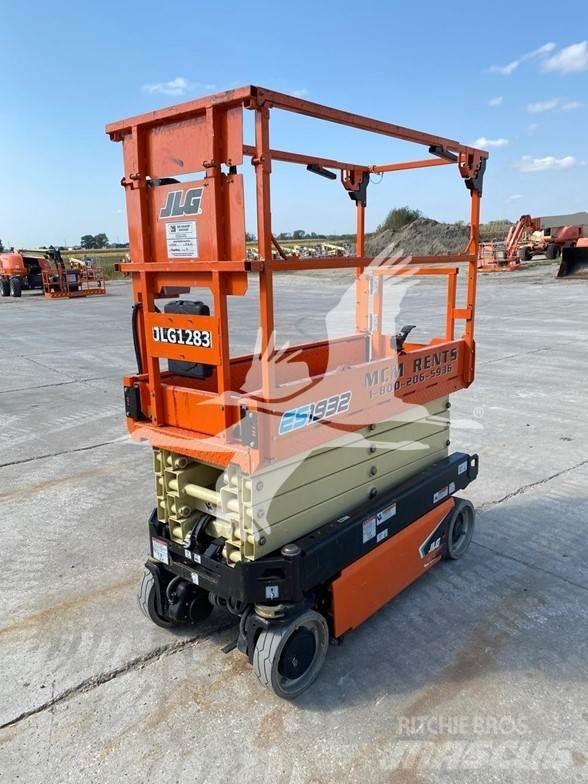 JLG ES1932 Ножични работни платформи