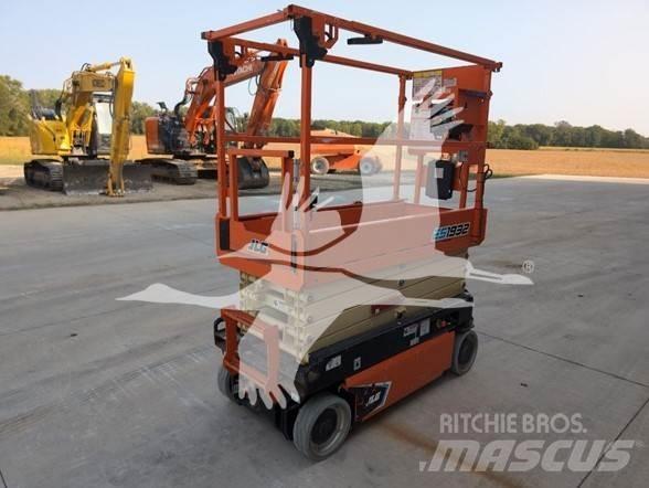 JLG ES1932 Ножични работни платформи