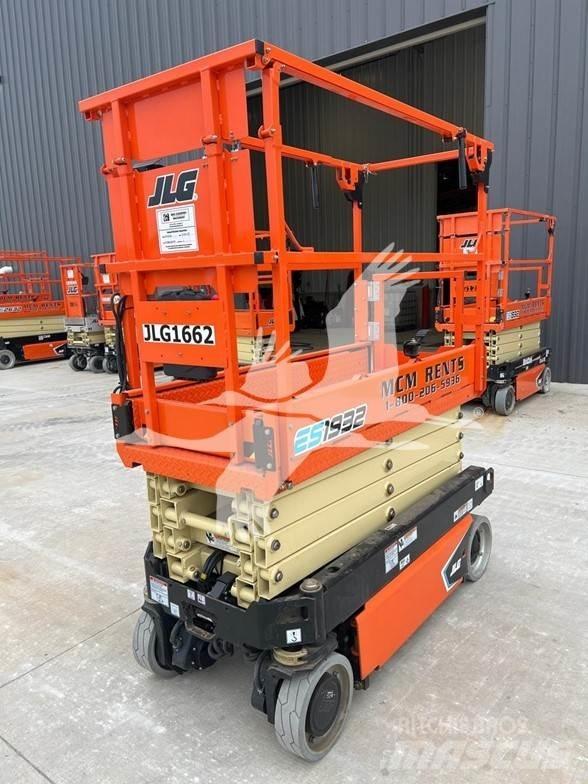 JLG ES1932 Ножични работни платформи