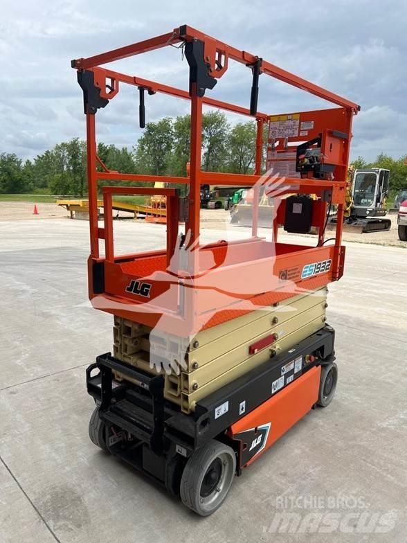 JLG ES1932 Ножични работни платформи