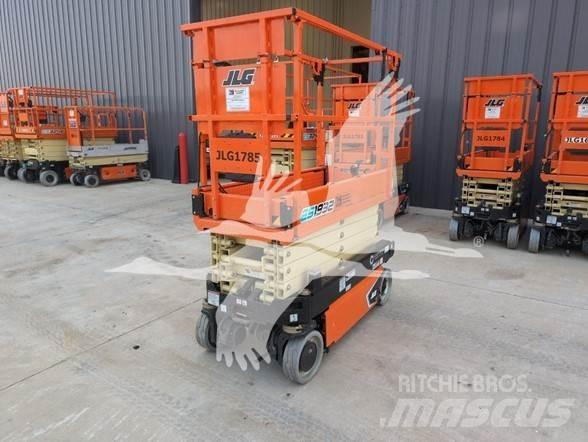JLG ES1932 Ножични работни платформи